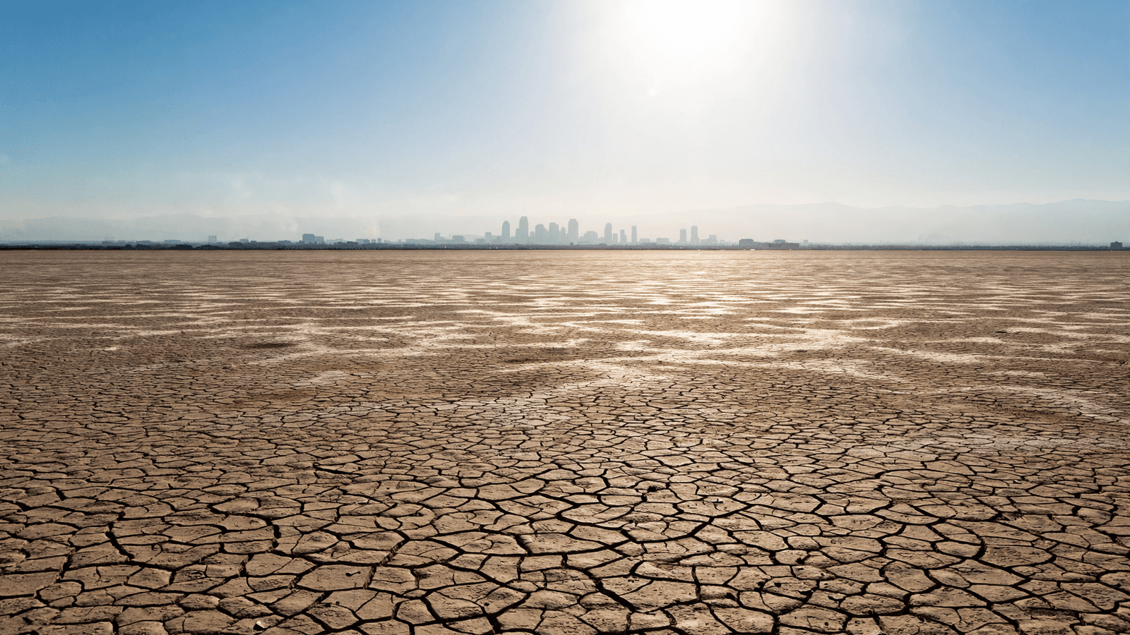 Ilustração: 90 milhões sob alerta de calor extremo nos EUA; Arizona confirma 81 mortes